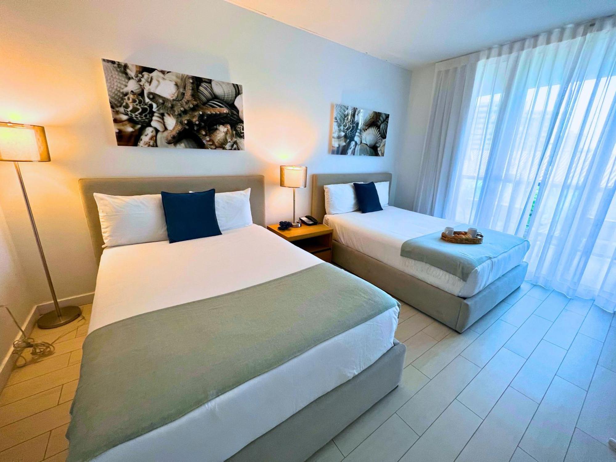 Mvr Apartments At Beachwalk Resort Hallandale Beach Exterior foto